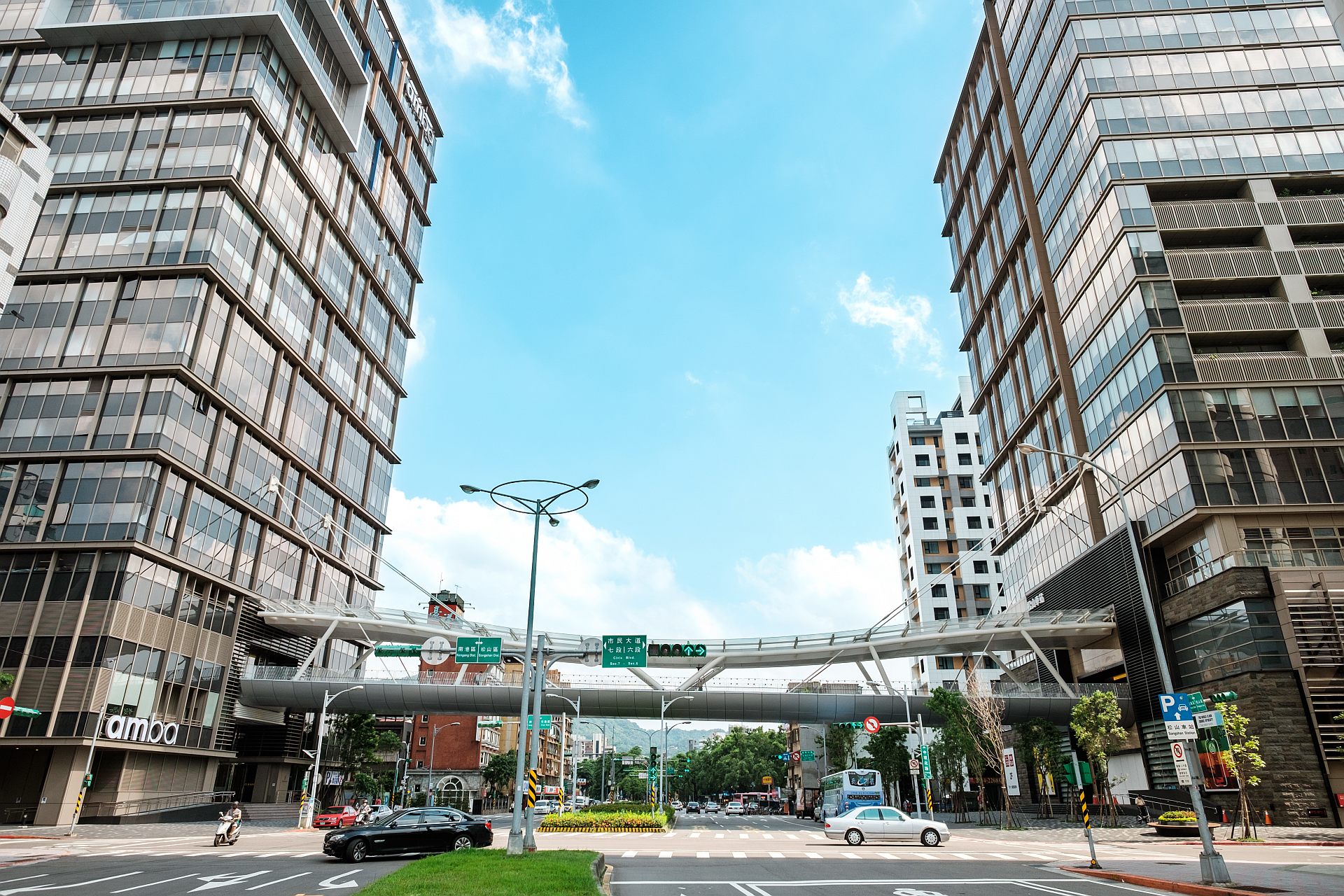 amba Taipei Songshan hotel with direct access to Songshan Station