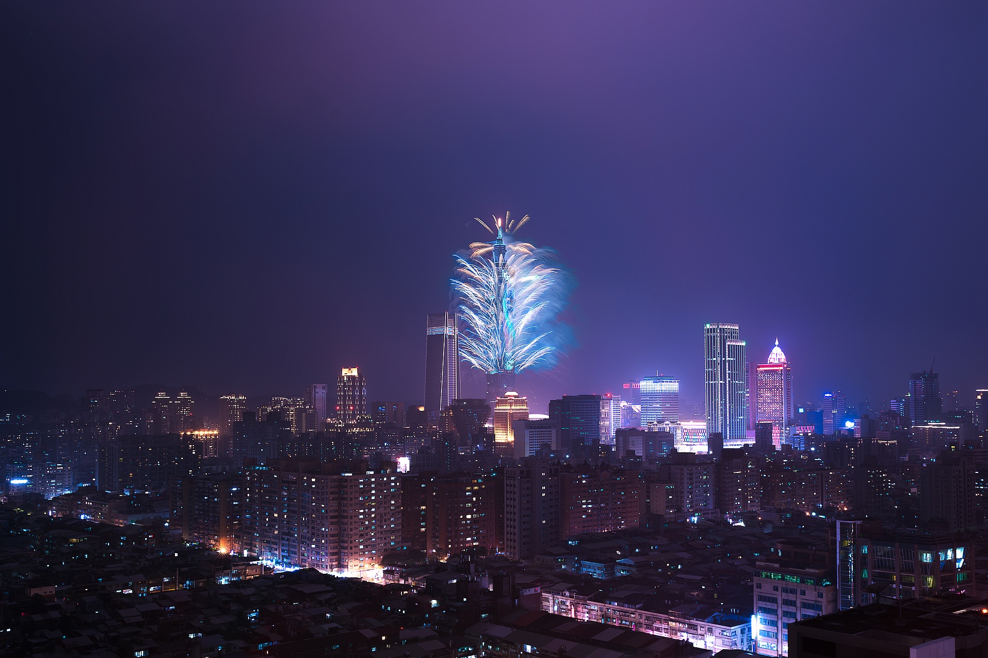 amba Taipei Songshan Hotel New Year Holiday with Stunning Fireworks