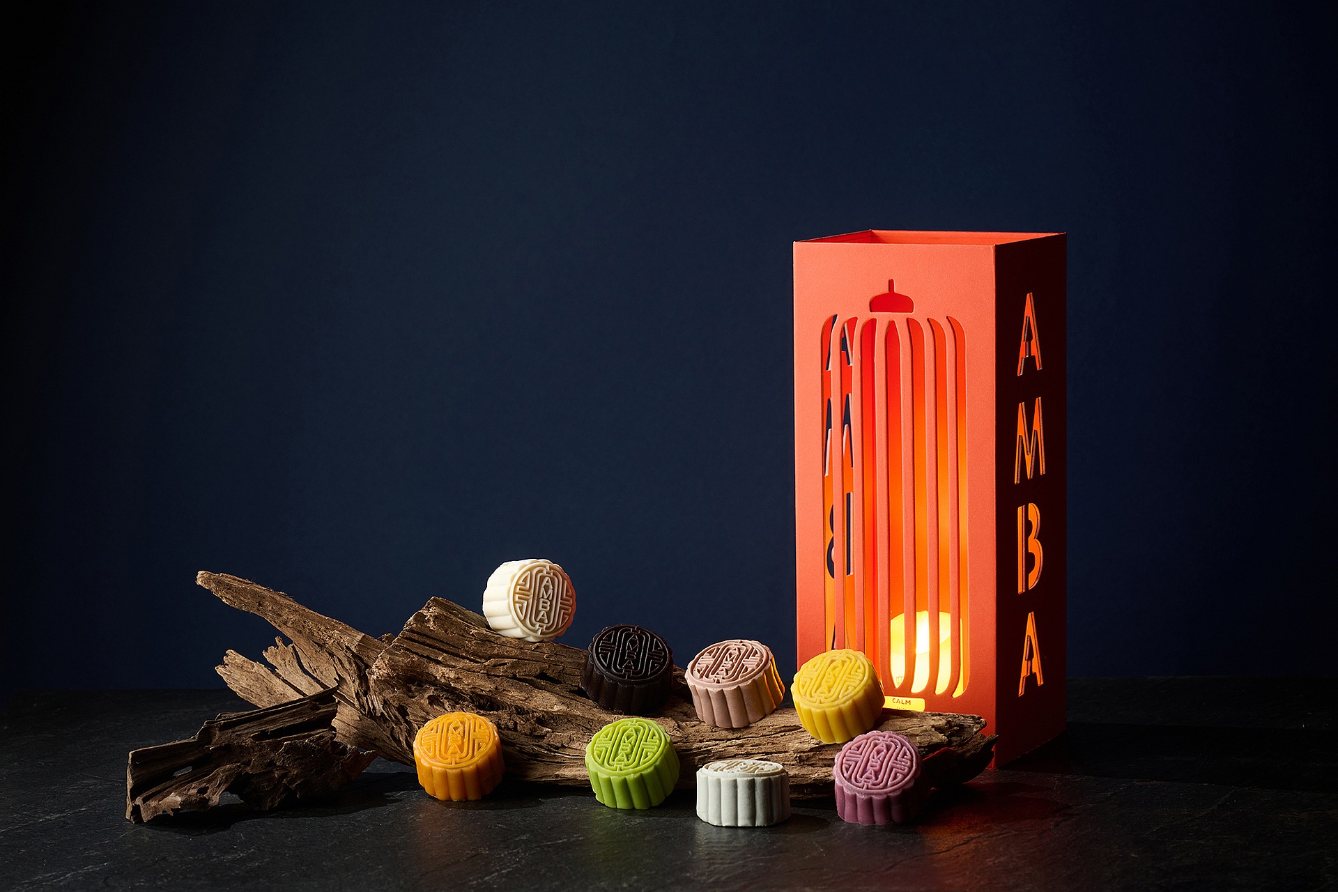 2023 Mid-Autumn Festival Mooncakes Gift Box of amba Taipei Ximending hotel 