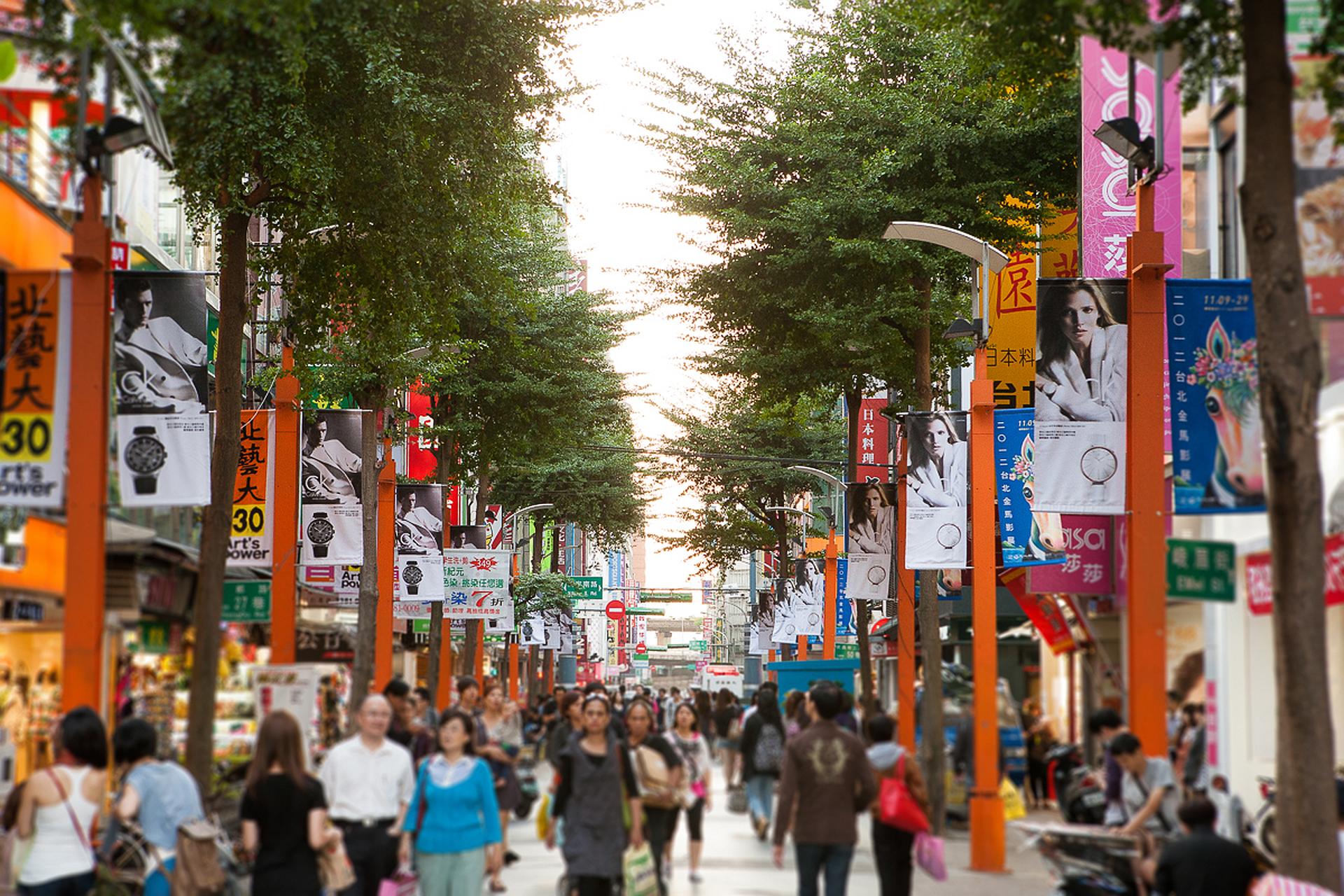 amba Taipei Ximending hotel 24-Hour Ximending Shopping Staycation Special